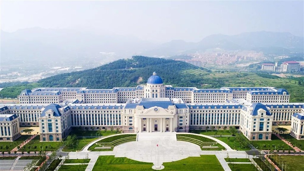 潜艇学院